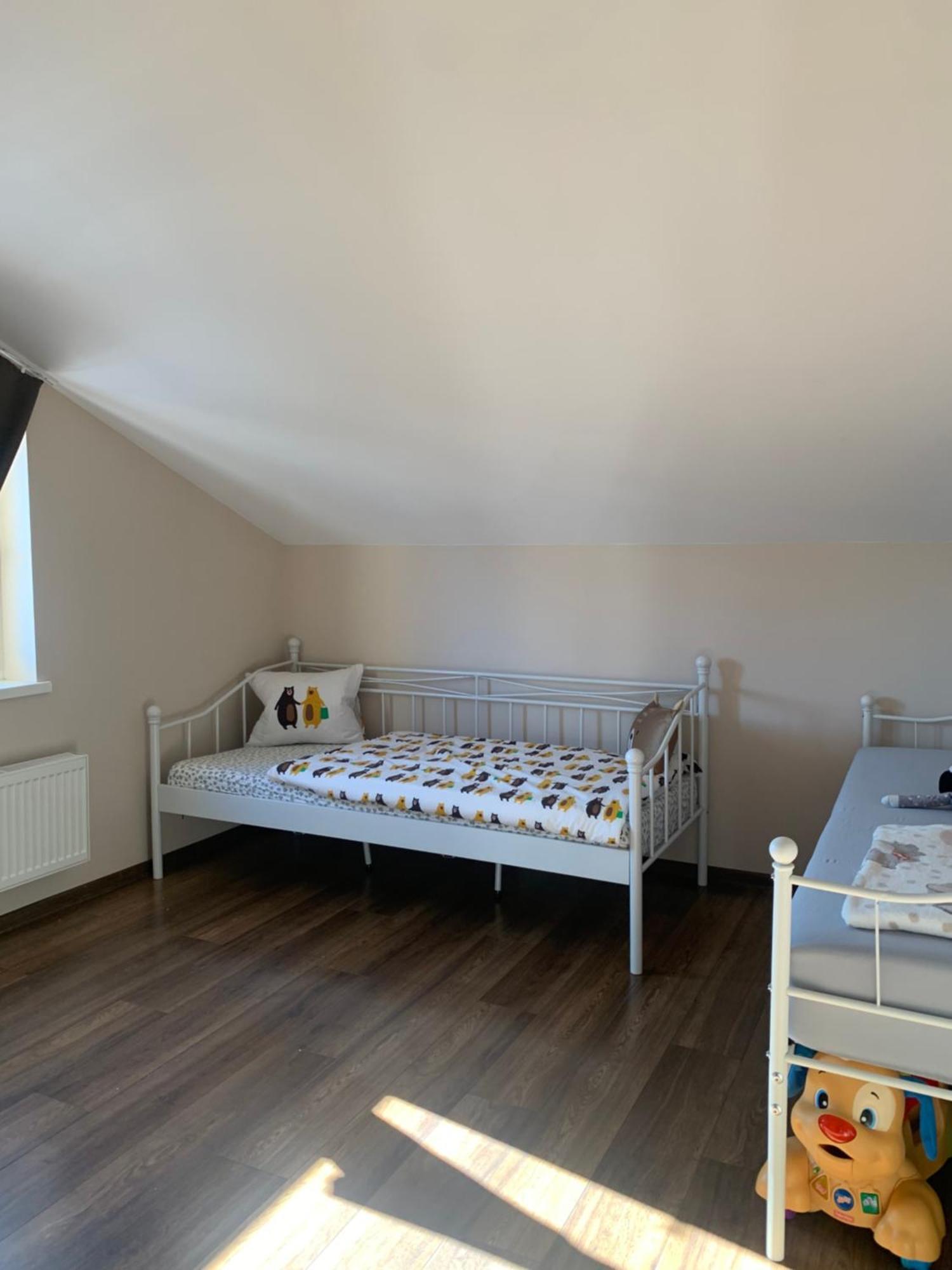 Apartament Bobrzanska - 4 Bedrooms Sypialnie Świdnica Eksteriør billede